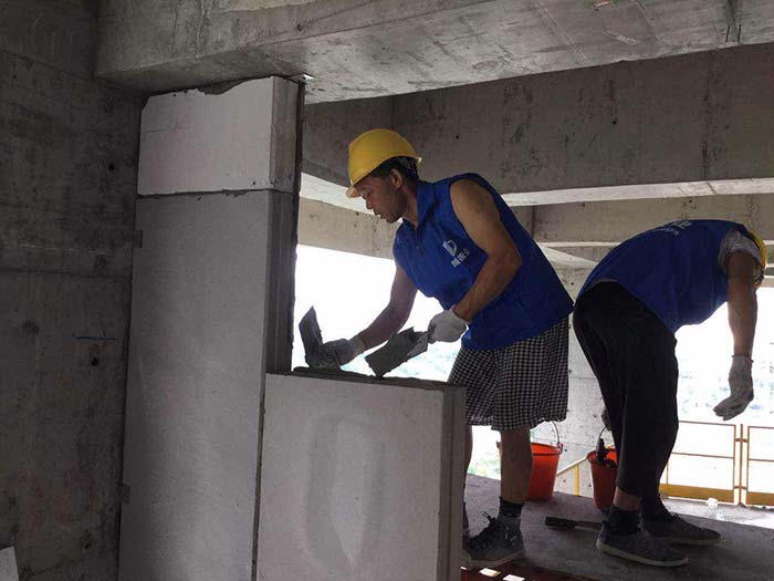 grc空心水泥墙板安装现场